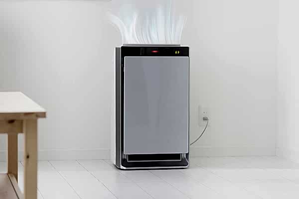 Air cleaning machine operating, with animated clean air rising out of the top.