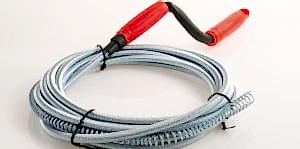 how do you use a plumber's snake