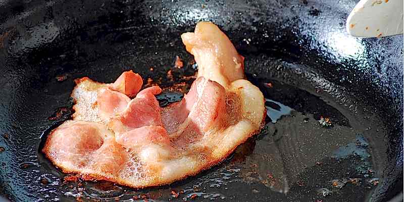 5 weird ways to use bacon grease