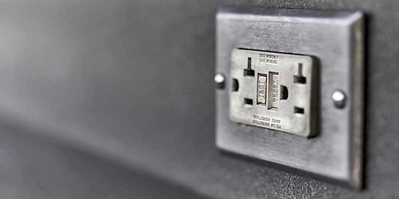 3 Reasons Your Circuit Breaker Keeps Tripping