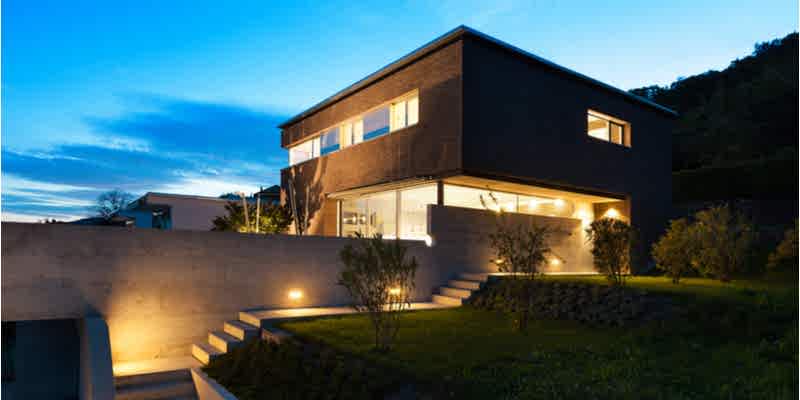 How to improve your outdoor lighting