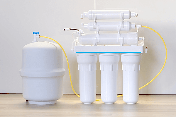 Reverse osmosis water filter